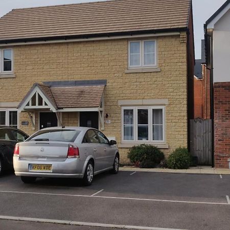 30 Aldiss Drive Hotel Kingston Bagpuze Exterior foto